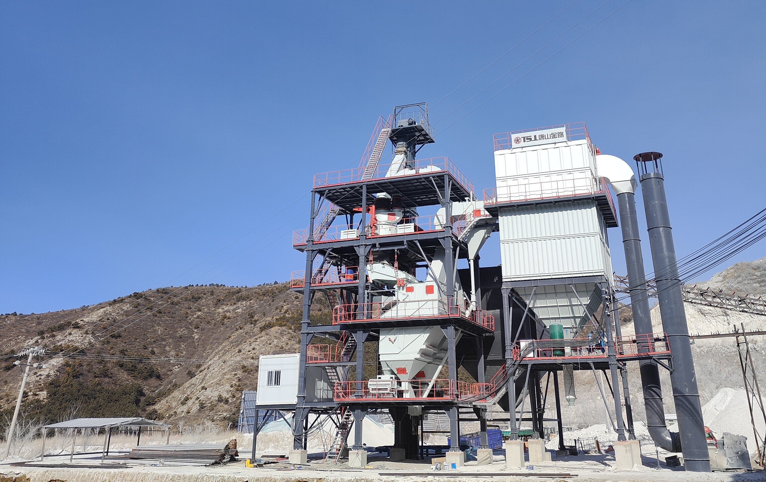 告別粉塵噪音！制砂樓如何改寫砂石行業(yè)環(huán)保格局？